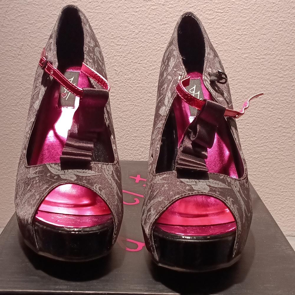 Iron Fist Black and Pink Goth Pattern Peep-Toe Heels - Picture 10 of 14
